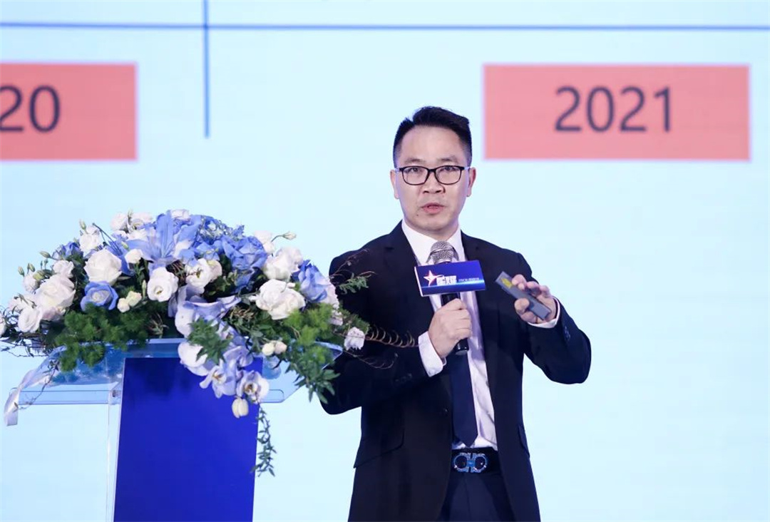 2024圣堡龍?zhí)沾傻诎藢闷放拼髸?huì)圓滿(mǎn)舉行4.jpg
